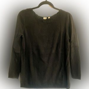 GAP ribbed black shirt